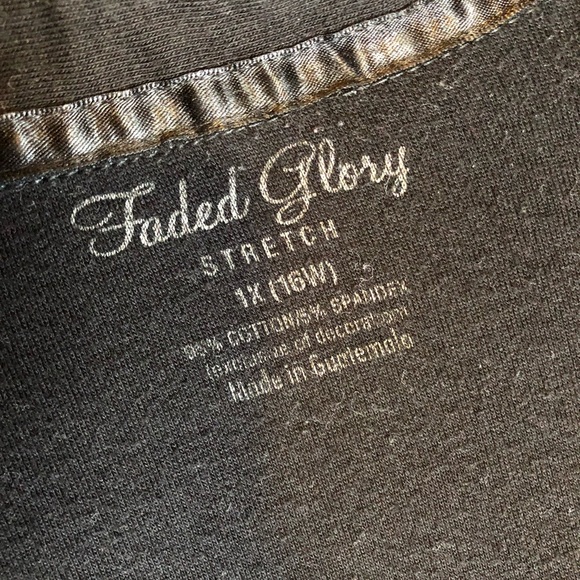 Faded Glory - Women Polo Shirt - Picture 2 of 2